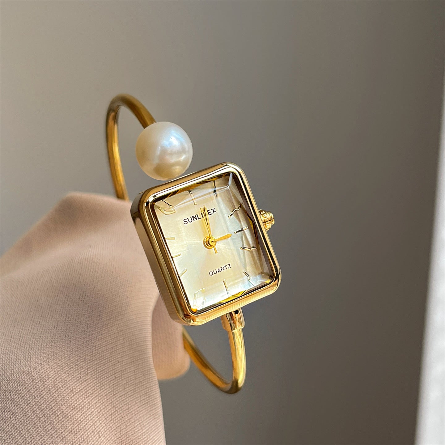 Ceas de Damă  Exquisite Bracelet
