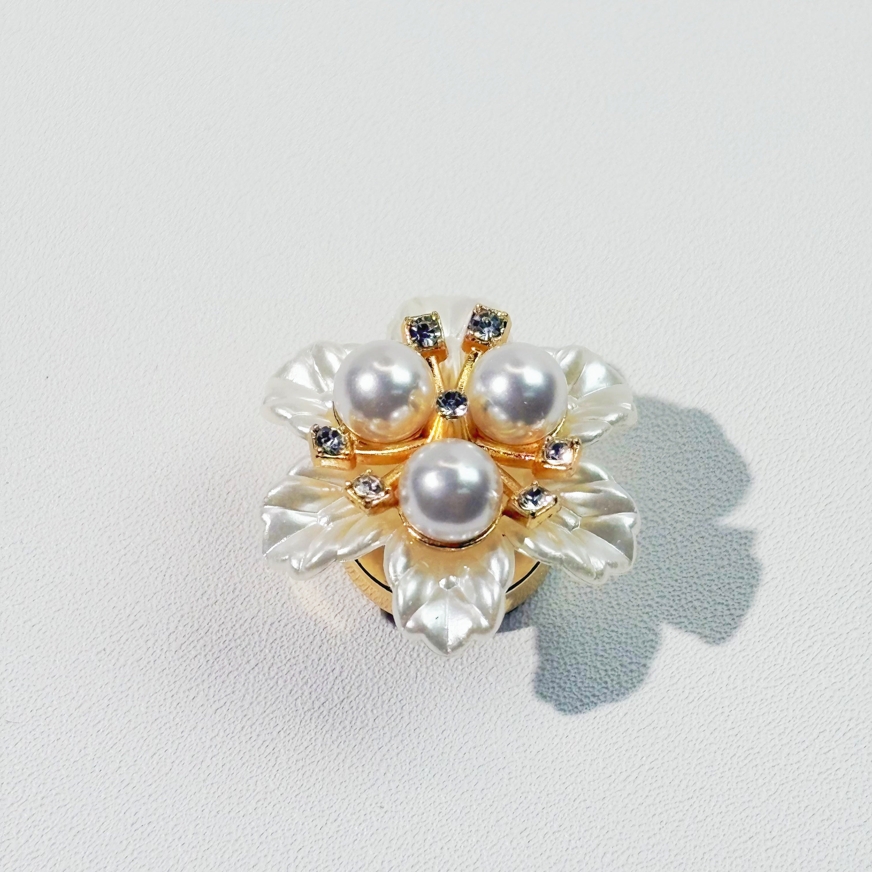 Butoni Amanda | 1 set